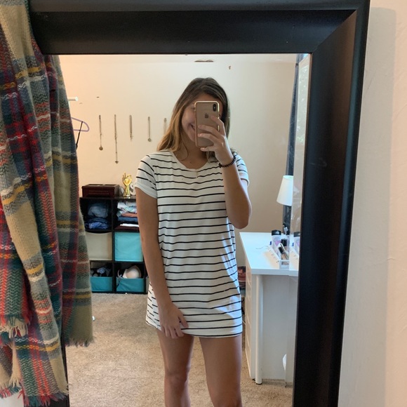 Lulu’s Black and White Striped T-shirt Dress - Picture 2 of 5